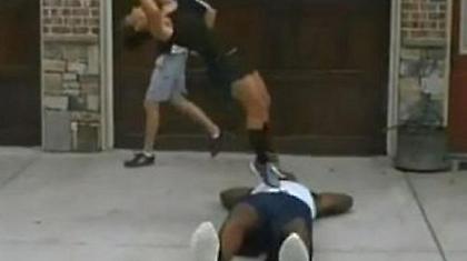 Η κοιλιά του Σακίλ έγινε τραμπολίνο (video)