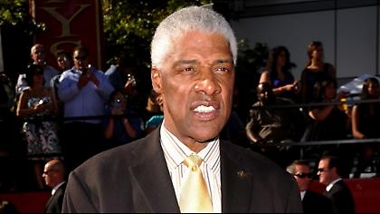 Η επιστροφή του Τζούλιους Έρβινγκ