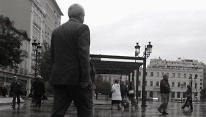 Τρόικα και αγορές περιμένουν την κάλπη