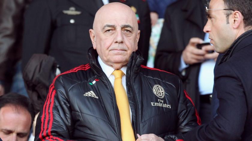 «Δεν κατασκοπεύω το τηλέφωνο του Ζλάταν»