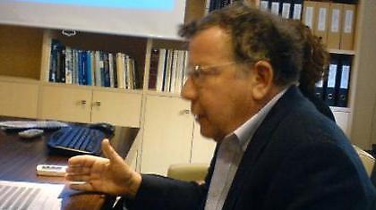 Οι δημοσκόποι φοβούνται για αύριο και δεν το κρύβουν