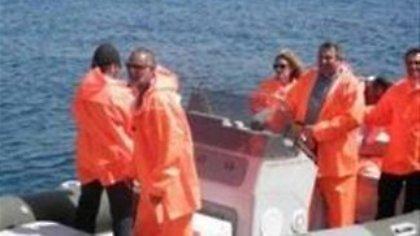 Με φουσκωτό ιδιώτη τελικά ο Π. Καμμένος στη Σαμοθράκη