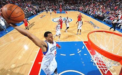 «Ταύροι» στο χείλος του γκρεμού