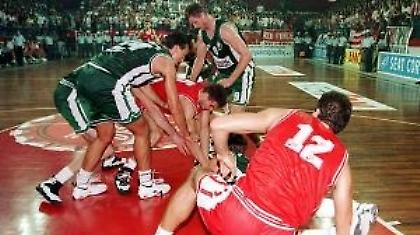 Όταν το ντέρμπι «αιωνίων» τέλειωσε 40-42!