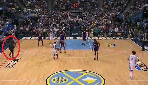 Σε λάθος γήπεδο τον ψάχνεις…