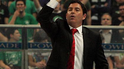 Πασκουάλ: «Σέβομαι τον Ολυμπιακό»