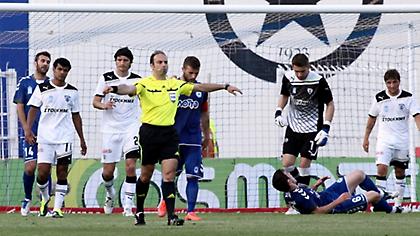 Ακόμα να βρει… το κουμπί του!