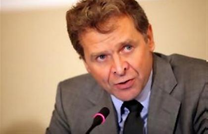 Θέλει να φύγει ο Τόμσεν από την Ελλάδα