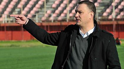 Αρχίζει τις εκκαθαρίσεις ο Γρηγορίου