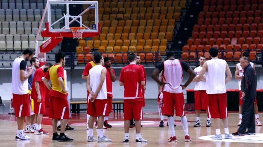 Με Αγγελόπουλο πριν την αναχώρηση