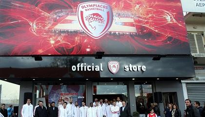 Το Ολυμπιακός-Μπαρτσελόνα σε γιγαντοθόνη