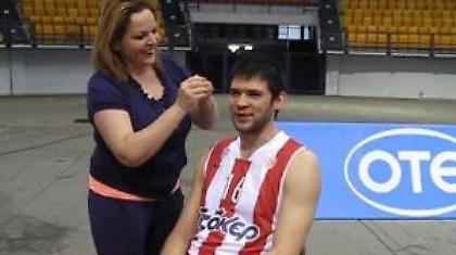 Ο Παπανικολάου, η φωτογράφιση και το μακιγιάζ