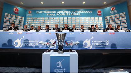 Η Πόλη γίνεται ελληνική...