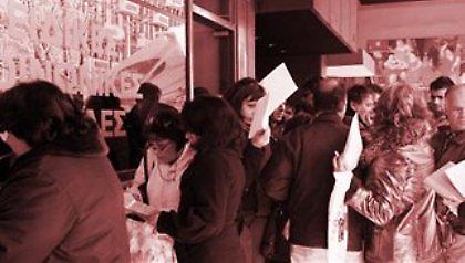 Όλο και πιο πολλοί στην ανεργία, όλο και πιο πολλοί δεν ελπίζουν