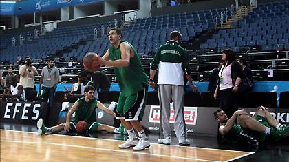 Πλάνα και δηλώσεις από την προπόνηση του Παναθηναϊκού (video)