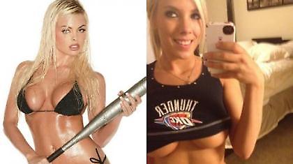 Δυο πορνοστάρ ψηφίζουν με τρέλα μπάσκετ (pics)