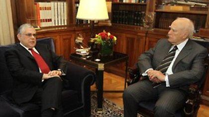 Παπαδήμος-Παπούλιας μίλησαν για την ακυβερνησία