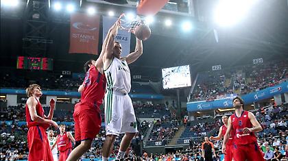 Ένταση ανάμεσα σε οπαδούς «αιωνίων»!