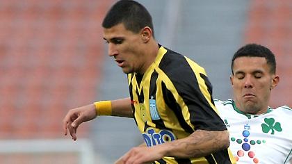 Περιμένοντας τον Καρέλη