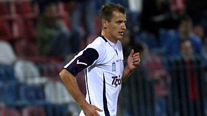 Επαφές με Κούτσι για συμβιβασμό