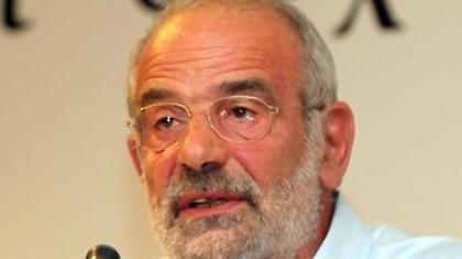 Αλαβάνος: Κατάργηση του Μνημονίου οδηγεί εκτός ευρώ