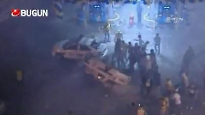 «Κατέστρεψαν, έσπασαν και έκαψαν» (video)