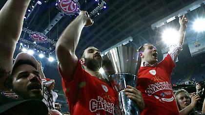 Όλο το ελληνικό μπάσκετ ήθελε πρωταθλητή Ευρώπης τον Ολυμπιακό