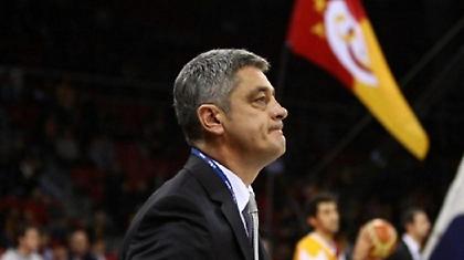 Παραμένει ο Μαχμούτι