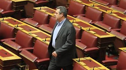 «Θρίλερ» με το έγγραφο Καμμένου