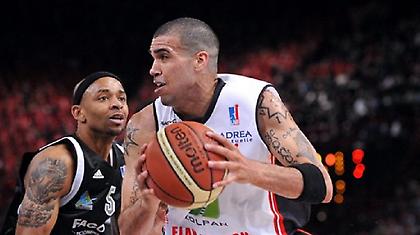 Ισπανικές «σειρήνες» για Σκιλμπ