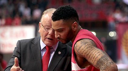 «Στάζει» μέλι για τον Ίβκοβιτς ο Λο