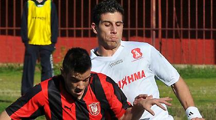 Μάχονται οι δυο τους…