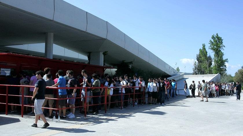 Όσοι… 300 προσέλθετε στο ΣΕΦ!