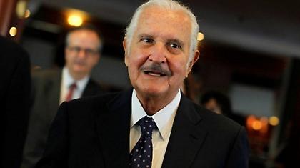 Θλίψη Ολάντ για το θάνατο του Κάρλος Φουέντες