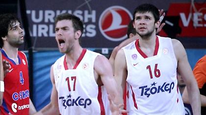 Τα «ερυθρόλευκα μωρά» έγιναν άνδρες!