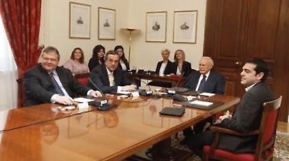 Άρχισε η σύσκεψη