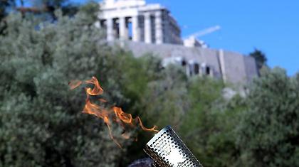 Η Ολυμπιακή Φλόγα στην Ακρόπολη