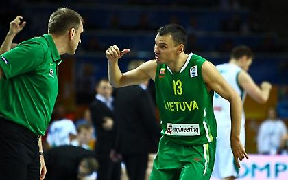 «Ακόμη δεν έχω μιλήσει με τον Σάρας…»