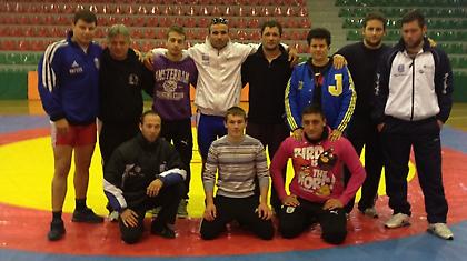 'Ετοιμοι για πάλη!