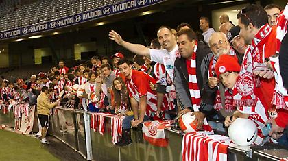 Λατρεία για Ολυμπιακό (pics)