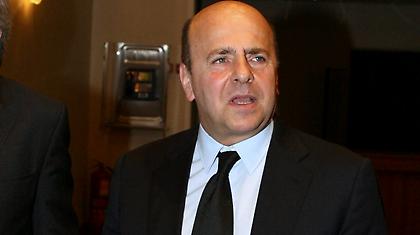 Αφήνουν μόνο του τον Αλαφούζο