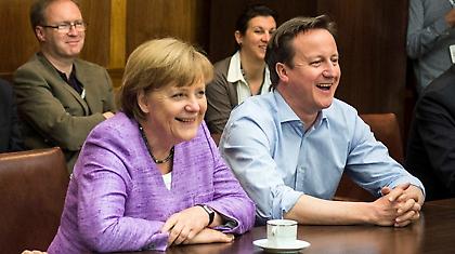 Μαζί Μέρκελ-Κάμερον (pics)