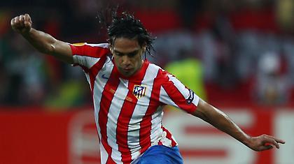 Τι έβαλες πάλι ρε Φαλκάο; (video)