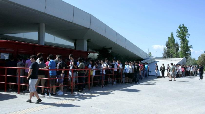Εισιτήρια «γιοκ» δύο ώρες πριν τον πρώτο τελικό!