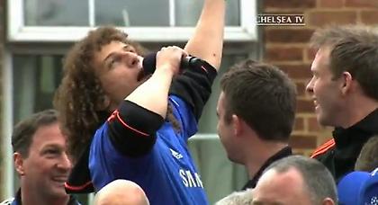 Το πούλμαν της χαράς (video)