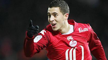 Επιλέγει Γιουνάιτεντ ο Αζάρ!