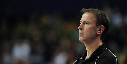 Ανανέωσε ο Κολέ