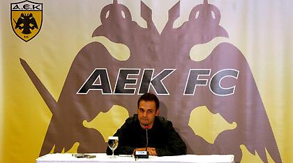 Δεν το βάζει κάτω ο Ντέμης!