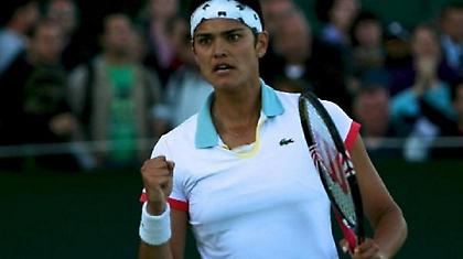 Εκτός η Δανιηλίδου