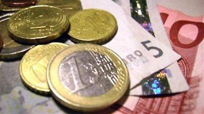 «Θεωρώ ακόμη απίθανο να βγει η Ελλάδα από το ευρώ»